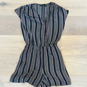 Halogen Black and Multicolor Striped V-Neck Blouse